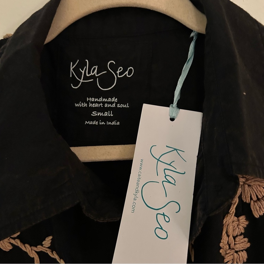 Black Embroidered Button-Up Shirt - - Picture 6 of 9